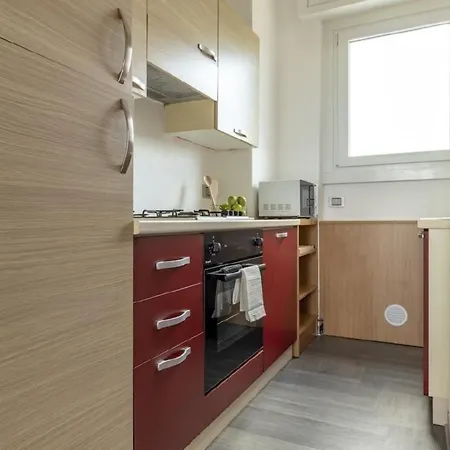 Tolle Ferienwohnung In Mit Eigenem Balkon Und Nah Am Strand *